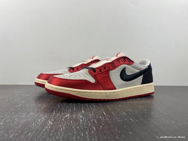 OG Trophy Jordan Room Away 1 x Air FN0432-100 Low 0711
